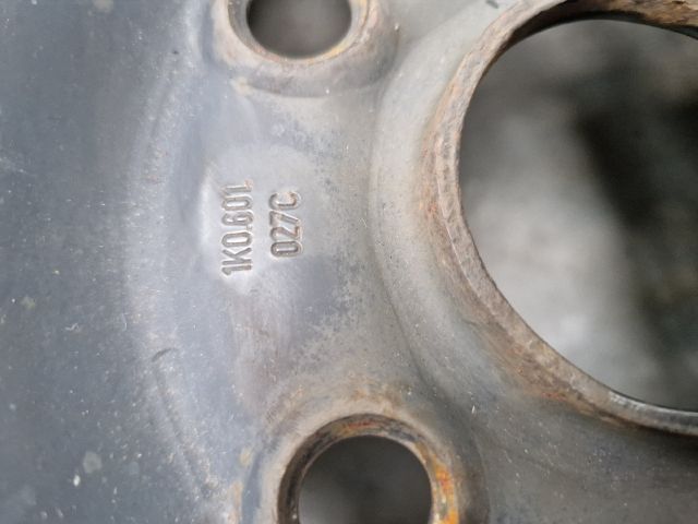 bontott VW GOLF VI Acélfelni (1 db)