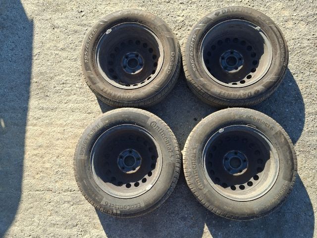 bontott VW GOLF VI Acélfelni Gumival (1 db)