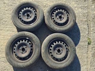 bontott VW GOLF VI Acélfelni Gumival (1 db)