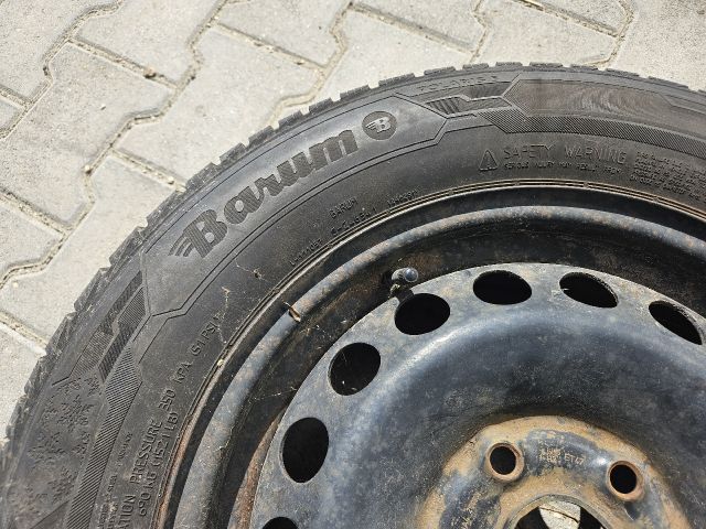 bontott VW GOLF VI Acélfelni Gumival (1 db)