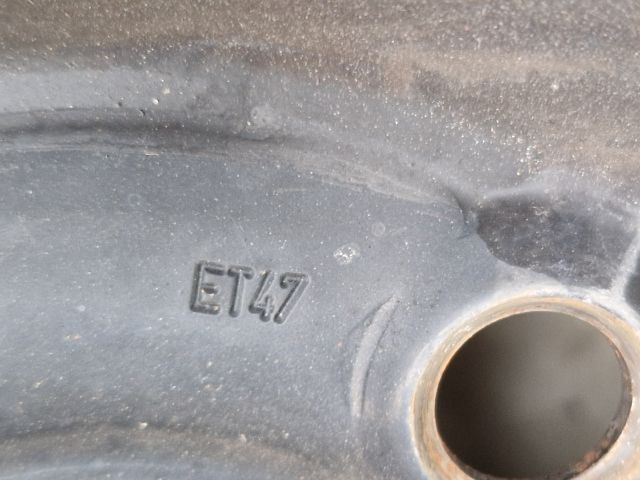 bontott VW GOLF VI Acélfelni Pár Gumival