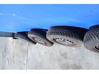 bontott VW GOLF VI Acélfelni Szett Gumival