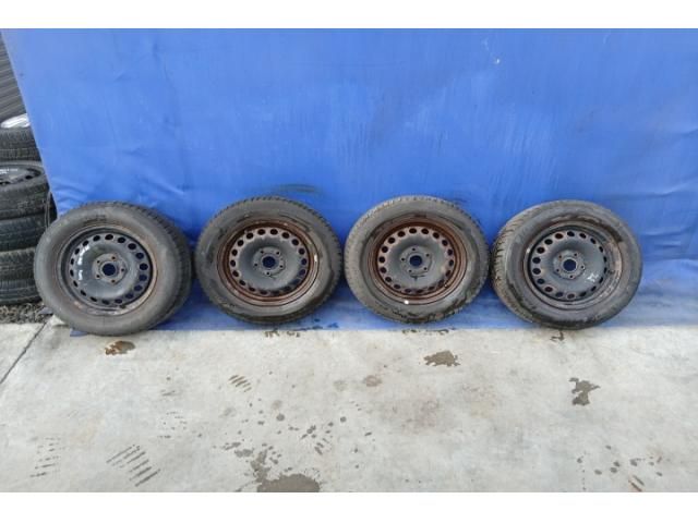 bontott VW GOLF VI Acélfelni Szett Gumival