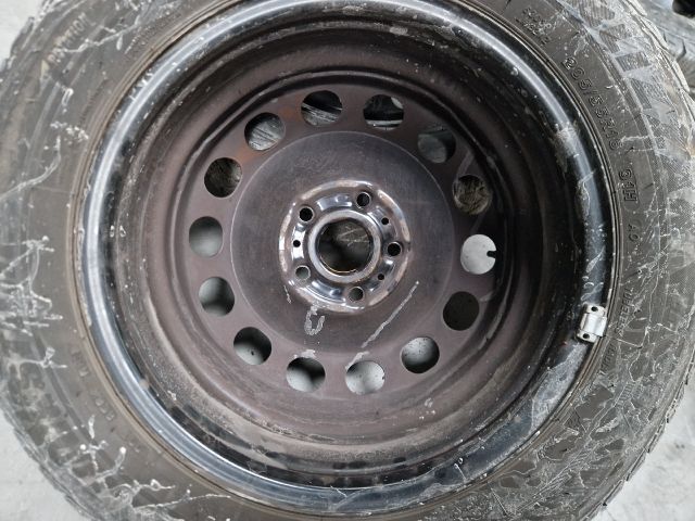 bontott VW GOLF VI Acélfelni Szett Gumival