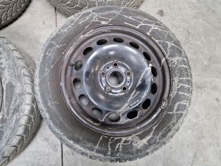 bontott VW GOLF VI Acélfelni Szett Gumival