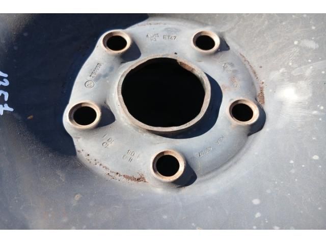 bontott VW GOLF VI Acélfelni Szett Gumival