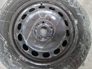 bontott VW GOLF VI Acélfelni Szett Gumival