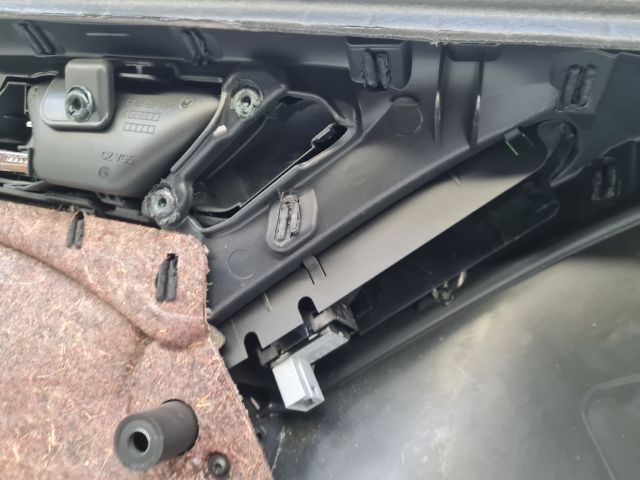 bontott VW GOLF VI Ajtó Kárpit Szett