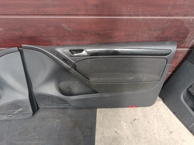 bontott VW GOLF VI Ajtó Kárpit Szett