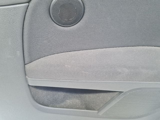 bontott VW GOLF VI Ajtó Kárpit Szett