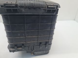 bontott VW GOLF VI Akkumulátor Tartó
