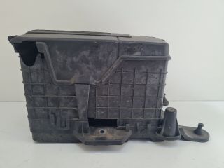 bontott VW GOLF VI Akkumulátor Tartó