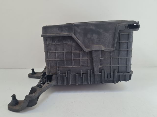 bontott VW GOLF VI Akkumulátor Tartó