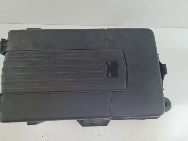 bontott VW GOLF VI Akkumulátor Tartó