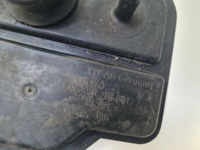 bontott VW GOLF VI Aktív Szénszűrő