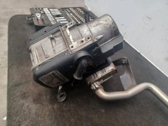 bontott VW GOLF VI Állófűtés (Részeivel)