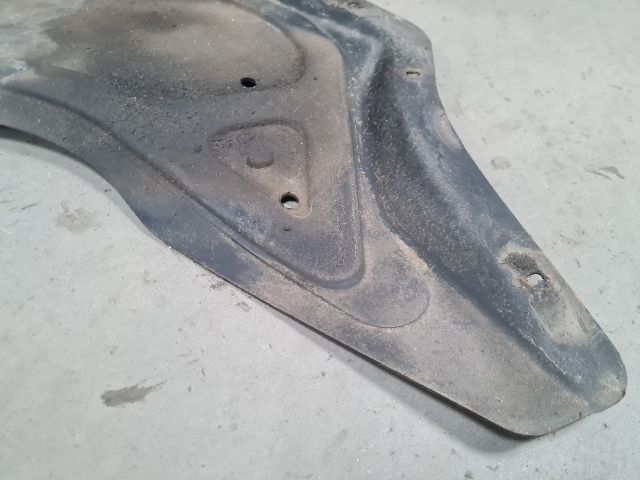 bontott VW GOLF VI Alsó Motorburkolat