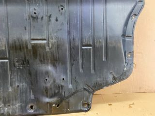 bontott VW GOLF VI Alsó Motorburkolat