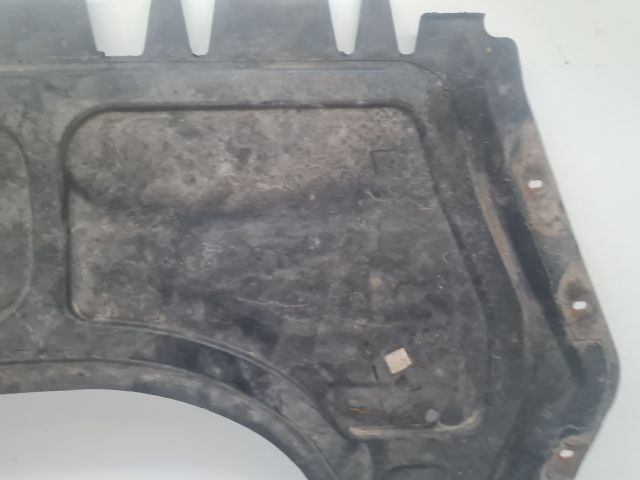 bontott VW GOLF VI Alsó Motorburkolat