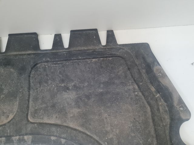 bontott VW GOLF VI Alsó Motorburkolat