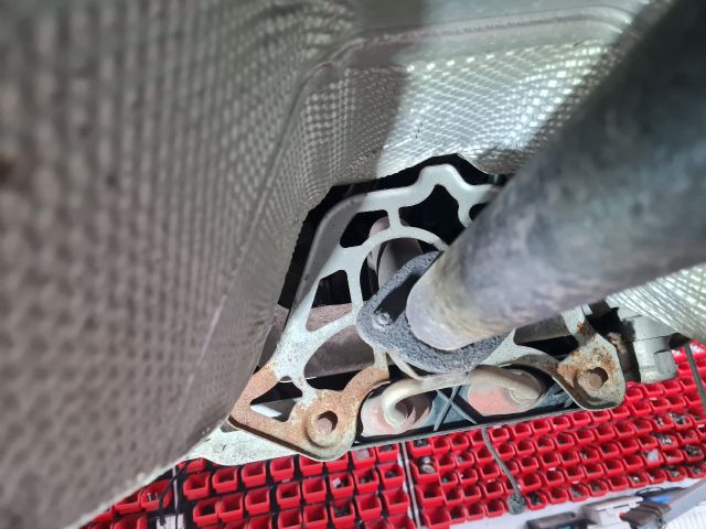 bontott VW GOLF VI Alsó Motorburkolat