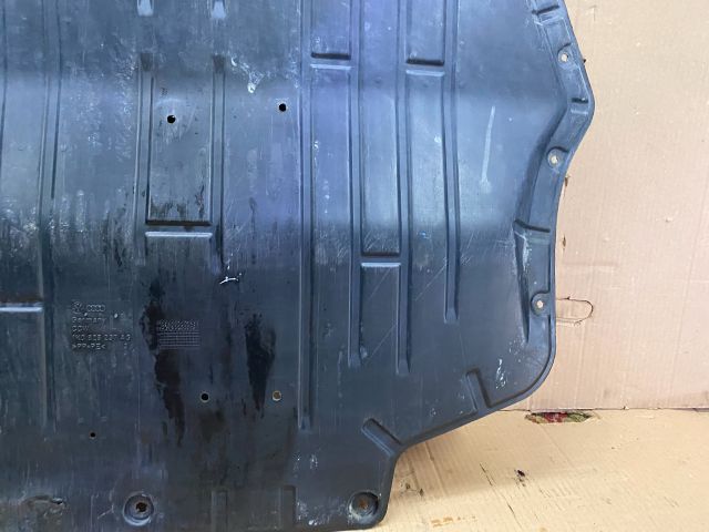 bontott VW GOLF VI Alsó Motorburkolat