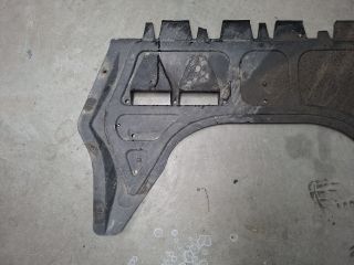 bontott VW GOLF VI Alsó Motorburkolat