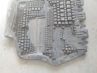 bontott VW GOLF VI Alsó Motorburkolat