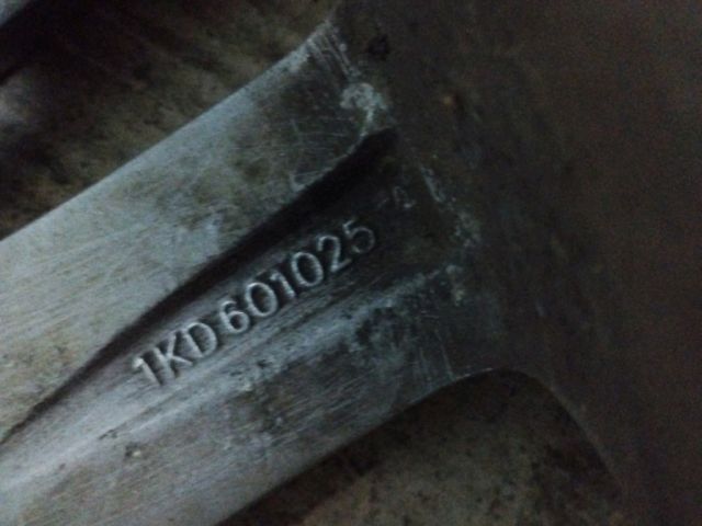 bontott VW GOLF VI Alufelni (1 db)