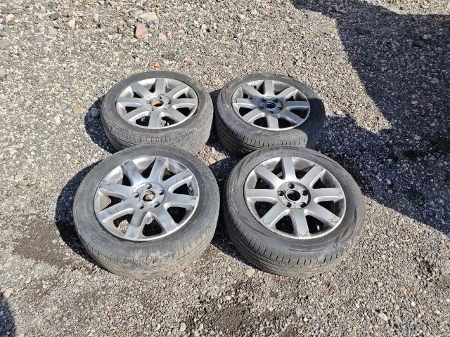 bontott VW GOLF VI Alufelni Szett Gumival
