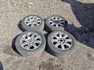 bontott VW GOLF VI Alufelni Szett Gumival
