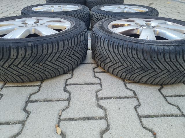 bontott VW GOLF VI Alufelni Szett Gumival