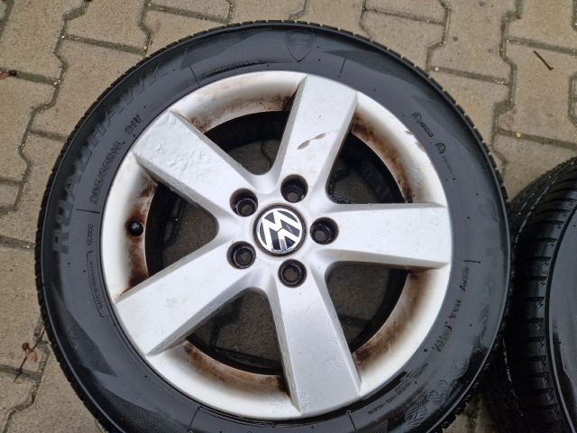 bontott VW GOLF VI Alufelni Szett Gumival