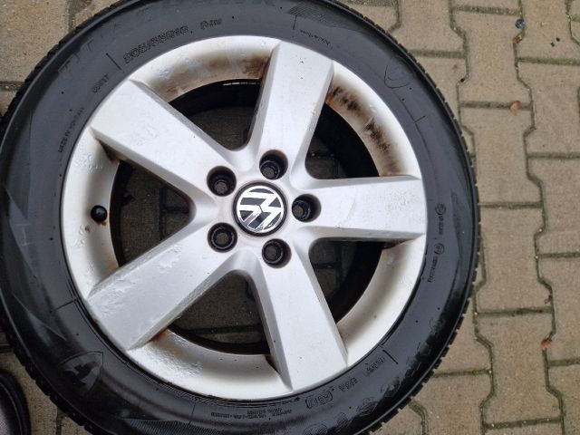 bontott VW GOLF VI Alufelni Szett Gumival