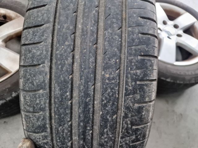 bontott VW GOLF VI Alufelni Szett Gumival