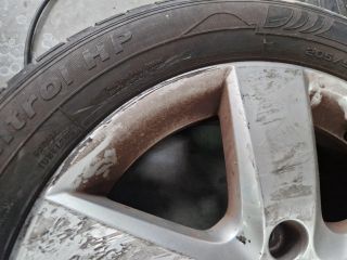 bontott VW GOLF VI Alufelni Szett Gumival