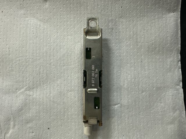 bontott VW GOLF VI Antenna Erősítő