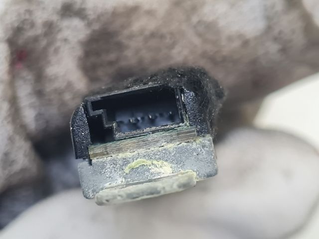 bontott VW GOLF VI Antenna Erősítő