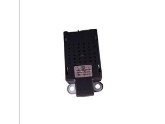 bontott VW GOLF VI Antenna Erősítő