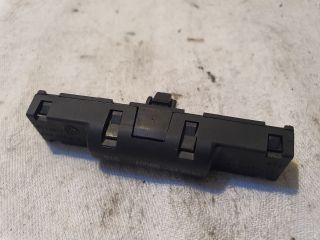 bontott VW GOLF VI Antenna Erősítő