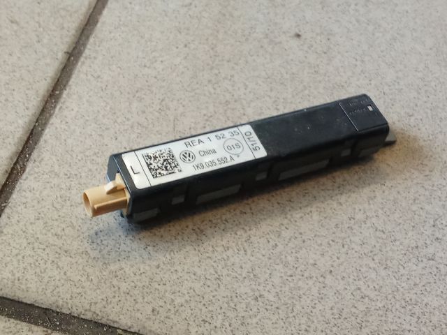 bontott VW GOLF VI Antenna Erősítő