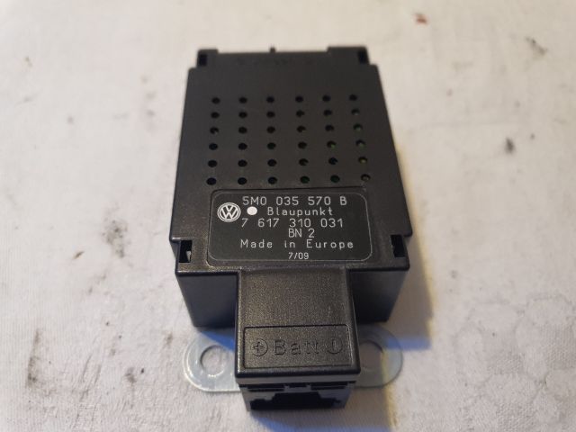 bontott VW GOLF VI Antenna Erősítő