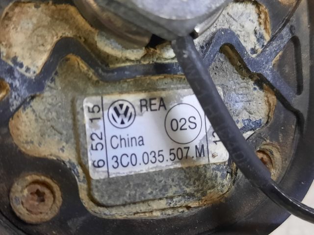 bontott VW GOLF VI Antenna
