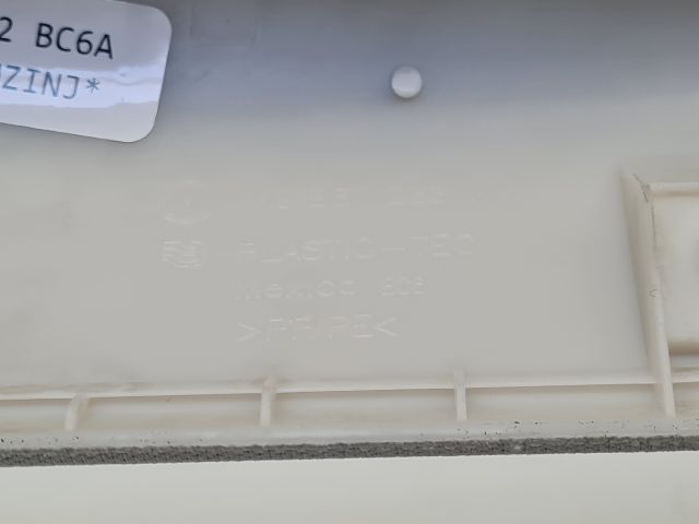 bontott VW GOLF VI Bal A Oszlop Hangszóró Burkolat