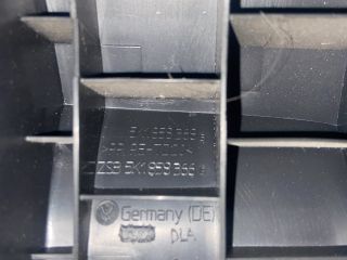 bontott VW GOLF VI Bal Alsó Műszerfal Burkolat