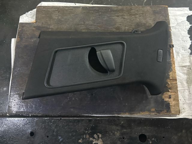 bontott VW GOLF VI Bal B Oszlop Burkolat