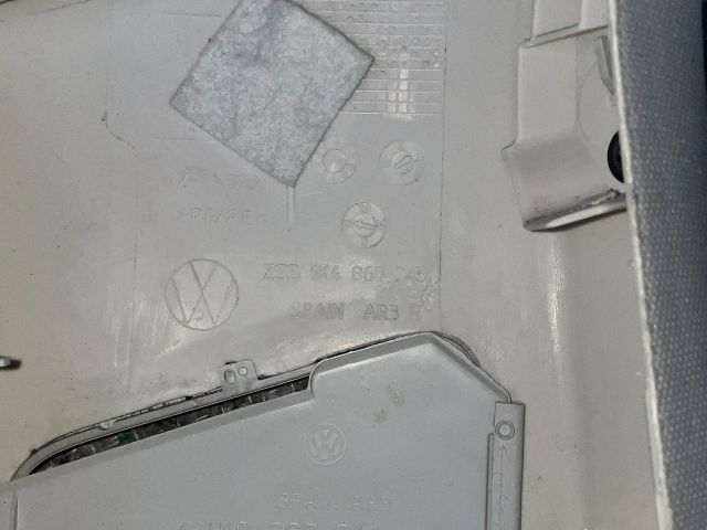 bontott VW GOLF VI Bal B Oszlop Burkolat