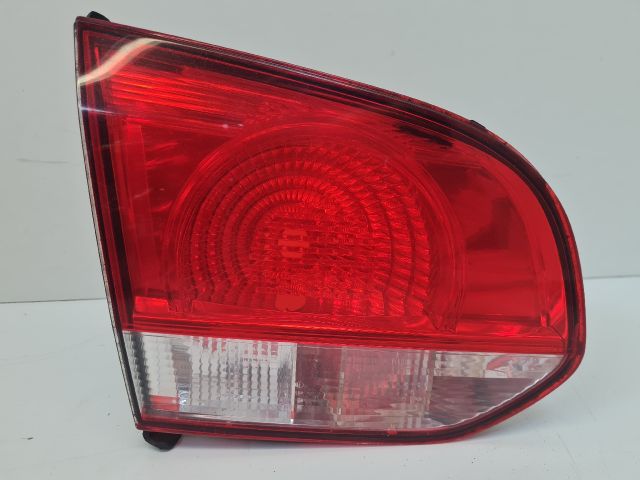 bontott VW GOLF VI Bal Belső Hátsó Lámpa