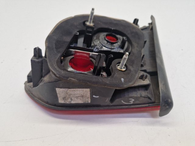 bontott VW GOLF VI Bal Belső Hátsó Lámpa