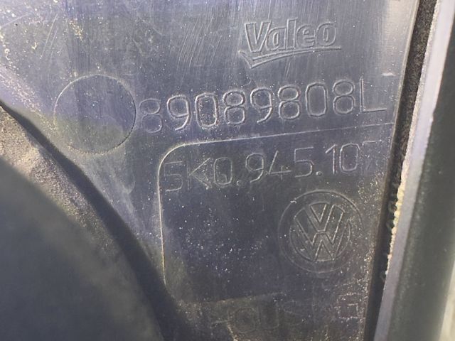 bontott VW GOLF VI Bal Belső Hátsó Lámpa